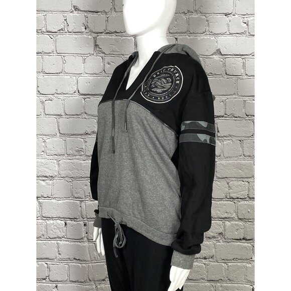 Eric Church Gather Again Tour Womens Small Dueling Eagles V Neck Pullover Hoodie - Picture 6 of 10